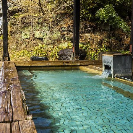 Kagoiwa Onsen Ryokan Nikko Exteriör bild